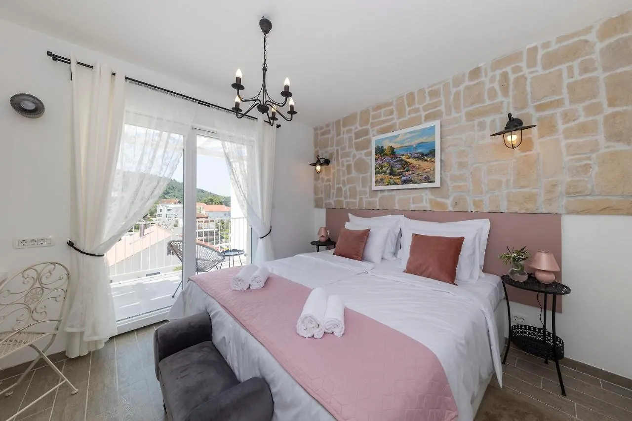 Tilagus Holiday Villa - Perla Zman Apartment