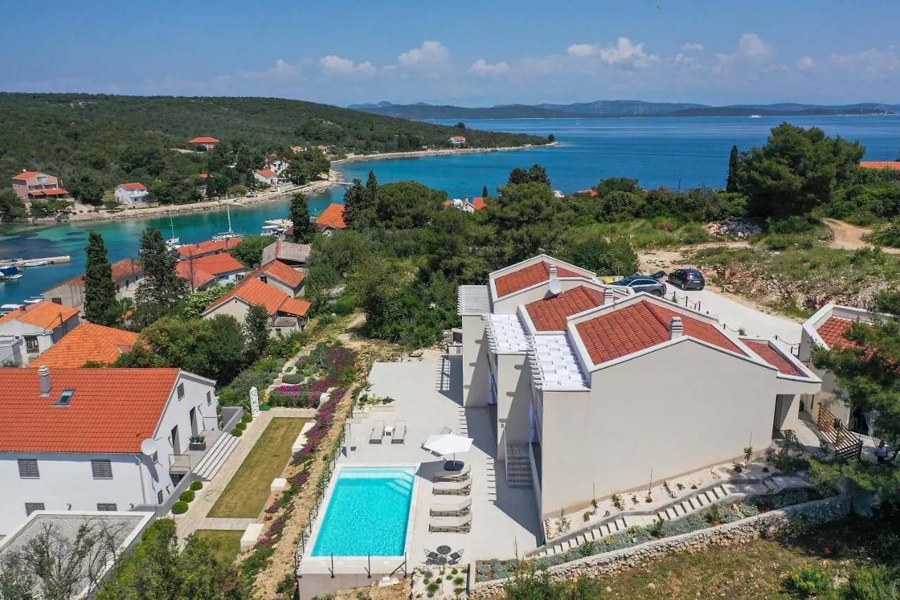 Tilagus Holiday Villa - Perla Zman