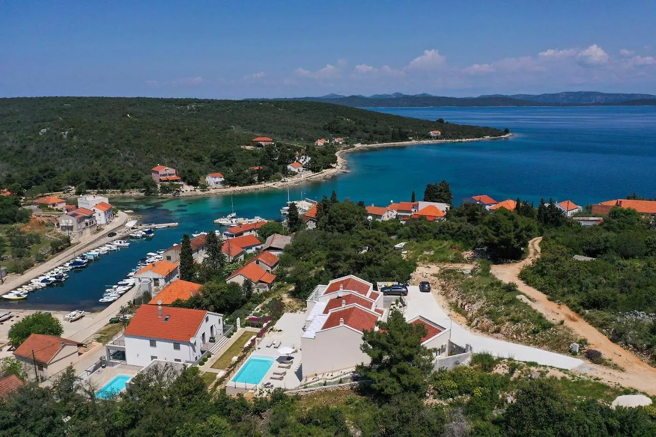 Apartment Tilagus Holiday Villa - Perla Zman